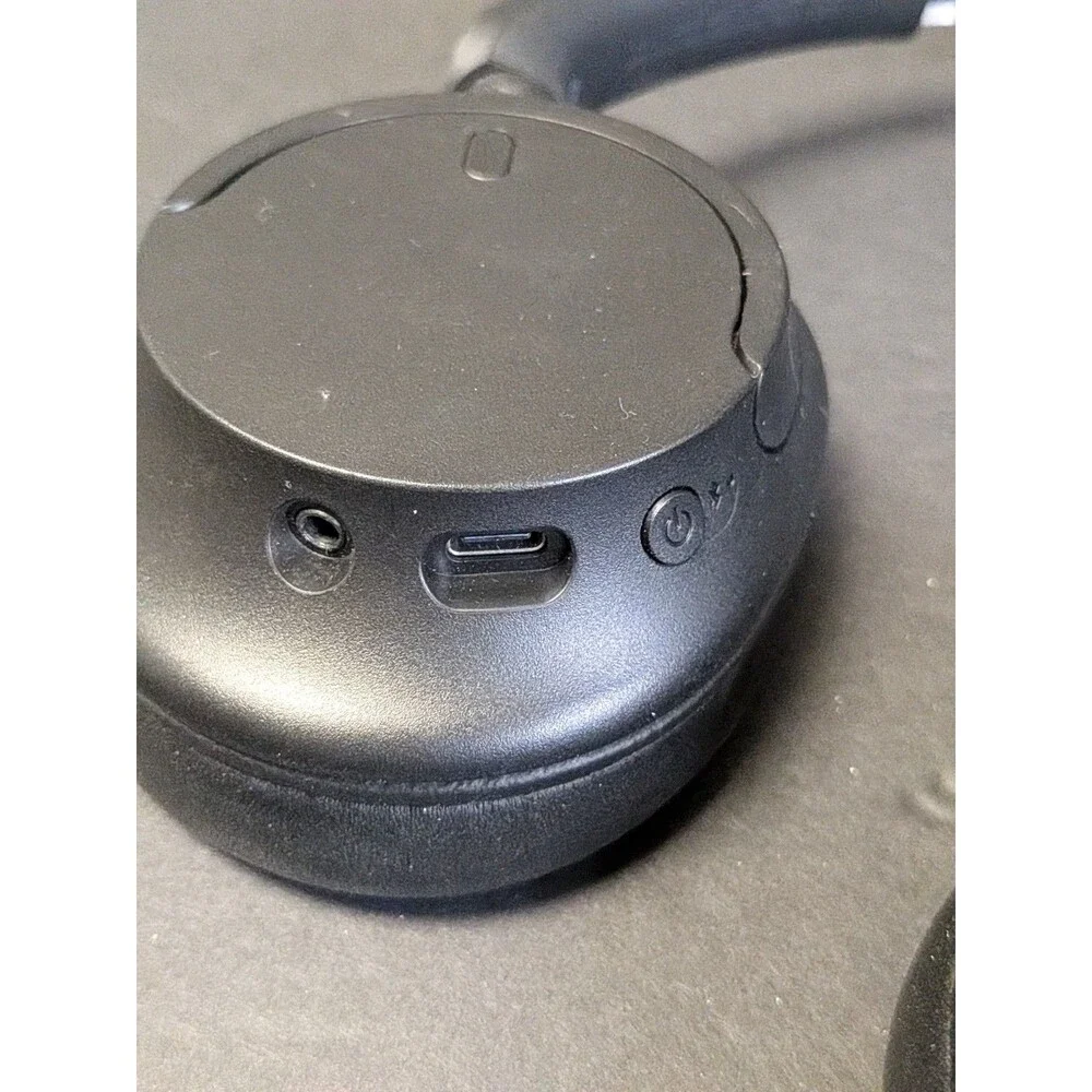 Sony WH-CH720N Wireless Noise-Canceling Over The Ear Headphones - Black GRADE A
